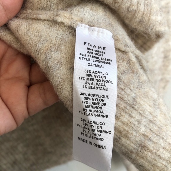 FRAME Denim Swingy Oatmeal Turtleneck Sweater L - Picture 7 of 8